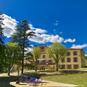Chateau Apartment